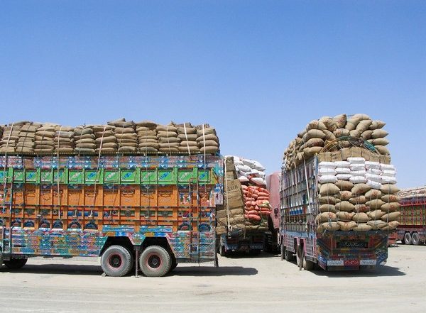 Pakistan To Resume Trade With India Due to Floods and Food Price Hike