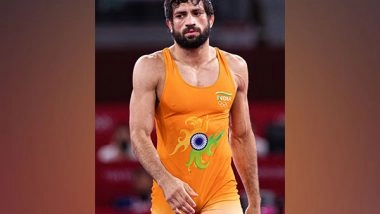 Sports News | Yasar Dogu: Ravi Dahiya Clinches Gold After Defeating Uzbekistan's Gulomjon Abdullaev in Final