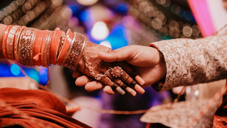 Bizarre! Bride Rejects Bridegroom Calling Him ‘Mentally Ill’ in Middle of Rituals, Family Members Beat Up ‘Baraatis’