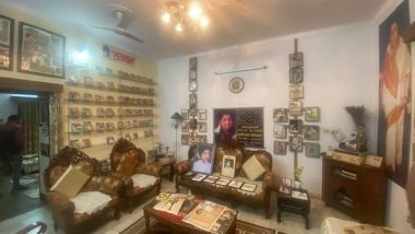 India News | World is Crying Today: Curator of Lata Mangeshkar Museum for Past 35 Years Mourns Singer's Demise