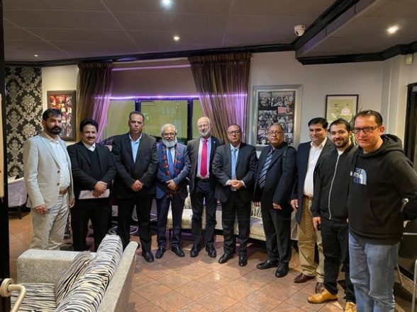 World News | Delegation Led by Exiled Leader Met British Labour MP, Raises Concern over Rights Violation, Terrorism in PoK - Vimarsana News