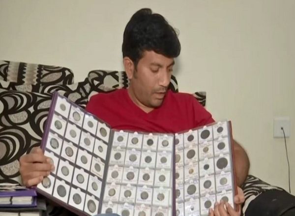 India News | Hyderabad Techie Claims to Have More Than 2000 Ancient Coins