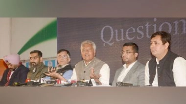 India News | Sunil Jakhar Urges People to Vote for Congress, Says BJP, AAP 'two Sides of Same Coin'