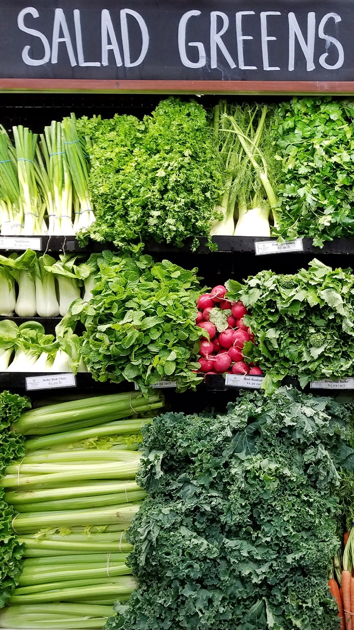 9 Superfoods to Add to Your Diet for a Long and Healthy Life