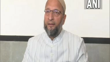 India News | Owaisi Speaks to Hijab-clad Girl Who Was Allegedly Heckled by Boys Wearing Saffron Scarves in Karnataka, Lauds Her for 'act of Fearlessness'