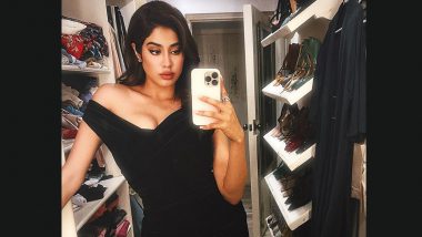 Janhvi Kapoor Poses in a Hot Black Dress in Latest Mirror Selfie (View Pic)