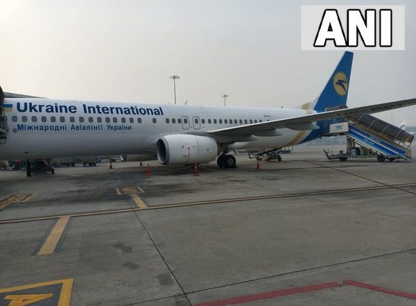 India News | Special UIA Flight with 182 Indians Lands in Delhi from Ukraine