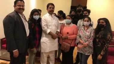 India News | Bengaluru: Union Minister Pralhad Joshi, Karnataka Minister R Ashoka Welcome Students Arriving from Ukraine