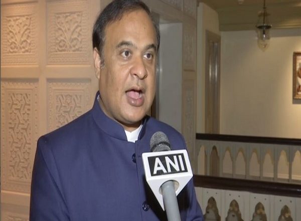 Uttar Pradesh Assembly Elections 2022: Criminalisation Was at Its Peak During Samajwadi Party's Govt in UP, Says Himanta Biswa Sarma