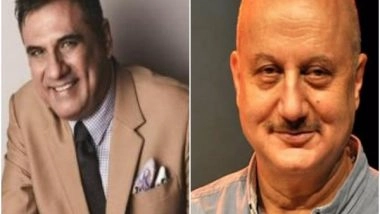 Entertainment News | Boman Irani Turns Photographer for Anupam Kher on Sets of 'Uunchai'