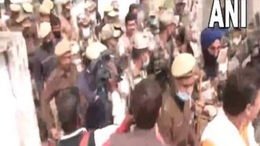 India News | UP Polls Phase 4: MoS Ajay Mishra Teni Casts Vote in Lakhimpur Kheri