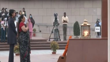 India News | Wife, Daughter of Kargil Hero Lay Wreath at National War Memorial on Its 3rd Anniversary