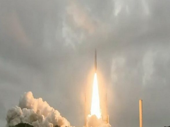 Russia-Ukraine Conflict: War Returns to Europe As Russian Missiles Rain Down on Airports, Military Bases, and Kyiv - Vimarsana News