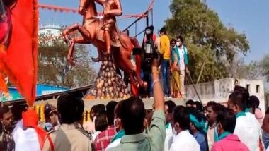 India News | Telangana: Police Officer Injured During TRS-BJP Workers Clash