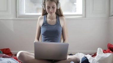 Lifestyle News | Study: COVID-19, Lockdowns Led to Drop in Digital Music Streaming