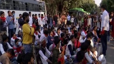 India News | Thanjavur Student Suicide: ABVP Members Protest Outside Tamil Nadu Bhavan Demanding CBI Probe