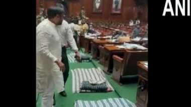 India News | Congress MLAs Protest in Karnataka Assembly over Eshwarappa's Saffron Flag Remark