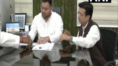 India News | Congress Gets Setback in Bihar as Former MLA Rishi Mishra Joins RJD