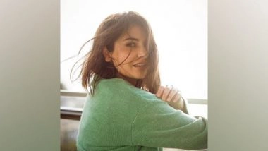 Entertainment News | Anushka Sharma Loves Good Lighting, Proves It with Her Latest Photos