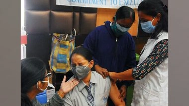 India News | Over 17.38 Cr Unutilized COVID-19 Vaccine Doses Still Available with States, UTs: Centre