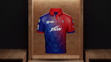 Delhi Capitals Unveil New Jersey For IPL 2022 Season (Watch Video)