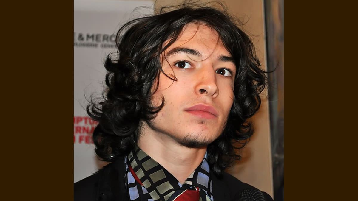 Hollywood News Ezra Miller Charged With Burglary After Harassment