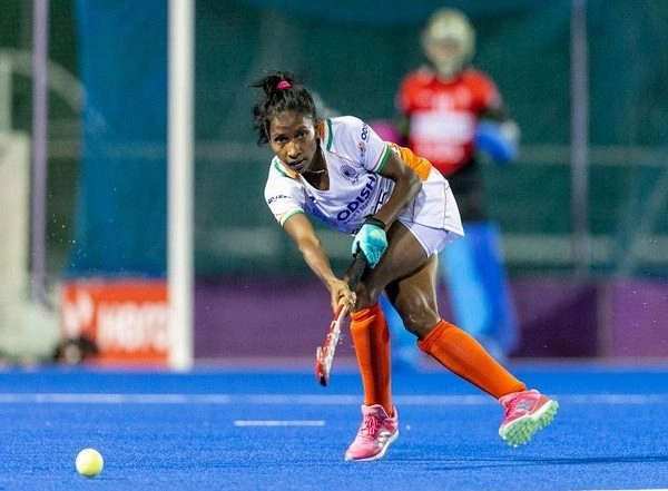 Sports News | Janneke Gets into Smallest Details Which Could Make Big Difference, Says Defender Nikki Pradhan