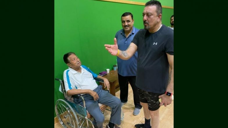 Sanjay Dutt’s Picture of Meeting Former Pakistan President Pervez Musharraf in Dubai Goes Viral!
