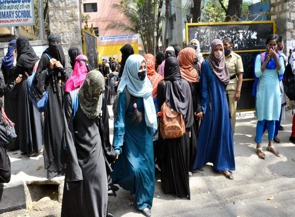 India News | RSS-affiliate Muslim Rashtriya Manch to Launch Campaign to Raise Minimum Age of Marriage of Muslim Women