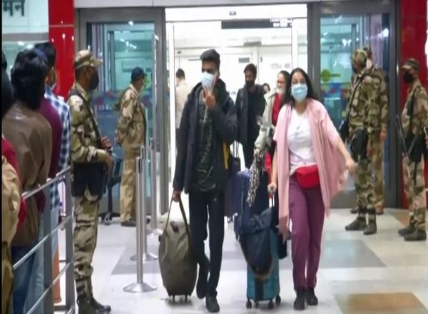 India News | Operation Ganga: Indian Students Feel Relieved as Special Flight from Poland Reaches Delhi