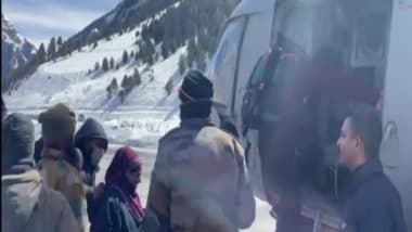 India News | J-K: 230 Passengers Stranded in Gurez Valley Due to Bad Weather Airlifted