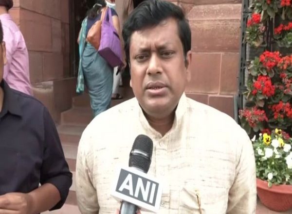 India News | BJP Welcomes High Court's Order Directing CBI Probe in Birbhum Violence