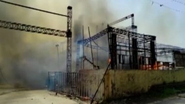 India News | Massive Fire Broke out at Wedding Pandal in Delhi's Rohini