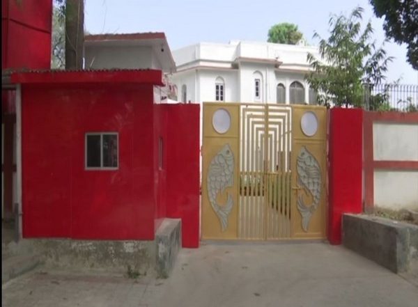 India News | Bihar: Minister Mukesh Sahani's Nameplate Goes Missing, Sparks Speculation