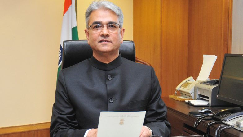 AgustaWestland Scam: CBI Files Charge Sheet Against Ex-Defence Secretary Shashi Kant Sharma