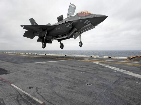 World News | US Recovers F-35 Fighter Jet That Fell into South China Sea - Vimarsana News