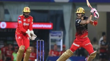 Sports News | IPL 2022: Faf Du Plessis Plays Captain's Knock to Help RCB Set 206-run Target for Punjab Kings