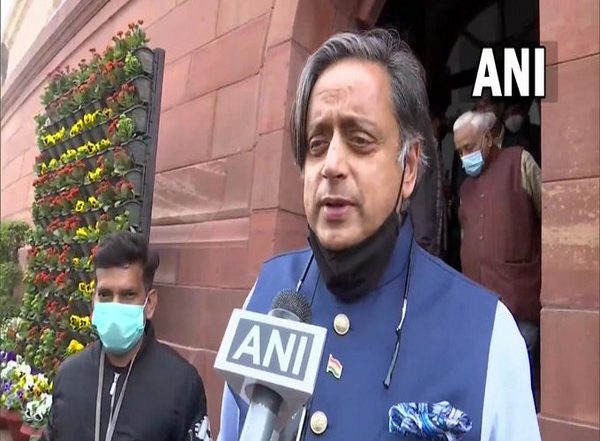 India News | Shashi Tharoor Turns Down CPIM's Event Invite on Sonia Gandhi's Order