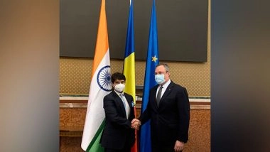 World News | Scindia Meets Romanian PM, Thanks Him for Facilitating Safe Evacuation of Indian Nationals from Ukraine
