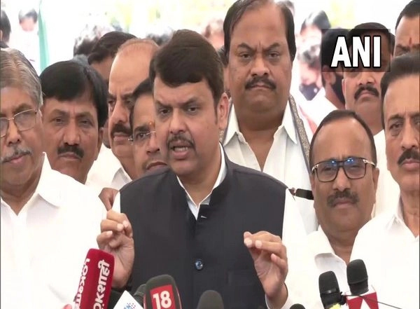 India News | Maha Govt is 'Dawood Samarpit', Says Devendra Fadnavis, Seeking Nawab Malik's Resignation
