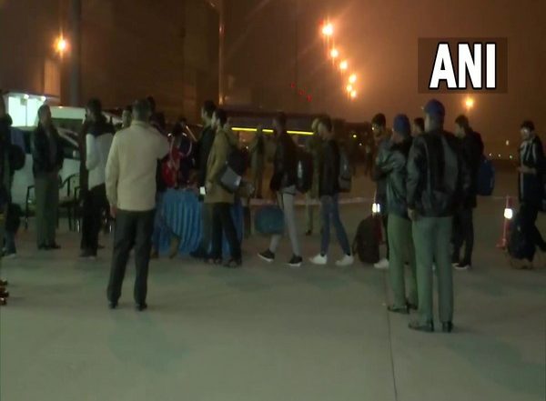 India News | Operation Ganga: IAF Evacuation Flight Carrying 210 Indian Citizens from Romania Reaches Hindon Airbase