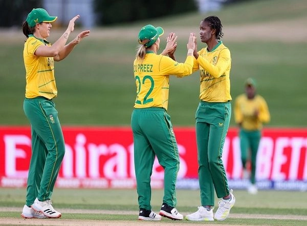 Sports News | ICC Women's World Cup 2022: South Africa Beats Pakistan by Six Runs in Last-over Thriller