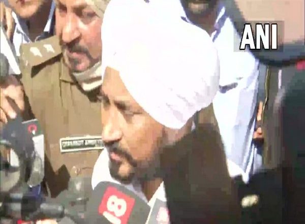 India News | 'I Accept People's Mandate': Channi Submits Resignation to Governor Purohit