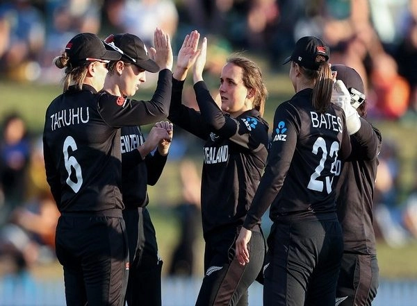 Sports News | Women's CWC: NZ's Sophie Devine Expresses Disappointment After Defeat Against South Africa