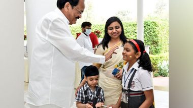 India News | Vice President Naidu Celebrates Holi with School Children at His Residence