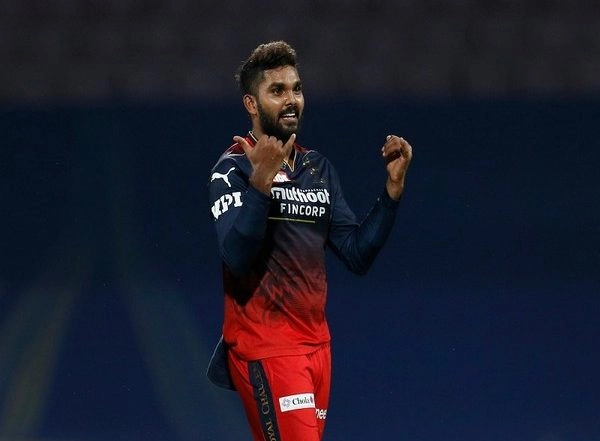IPL 2022: RCB's Wanindu Hasaranga Reveals Reason Behind Special Celebration Against KKR, Says My Favourite Footballer is Neymar