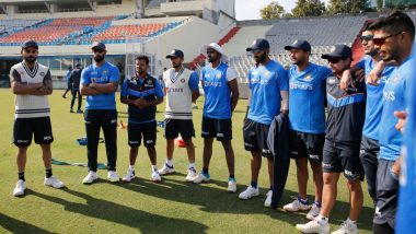 How to Watch India vs Sri Lanka 1st Test 2022, Day 2 Live Streaming Online on SonyLIV? Get Free Live Telecast of IND vs SL Match & Cricket Score Updates on TV
