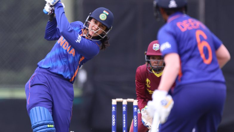 Happy Birthday Smriti Mandhana: Fans Wish Indian Cricketer As She Turns 26