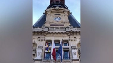 World News | Town Halls in Paris Raise Tibet Flag to Mark Tibetan Uprising Day
