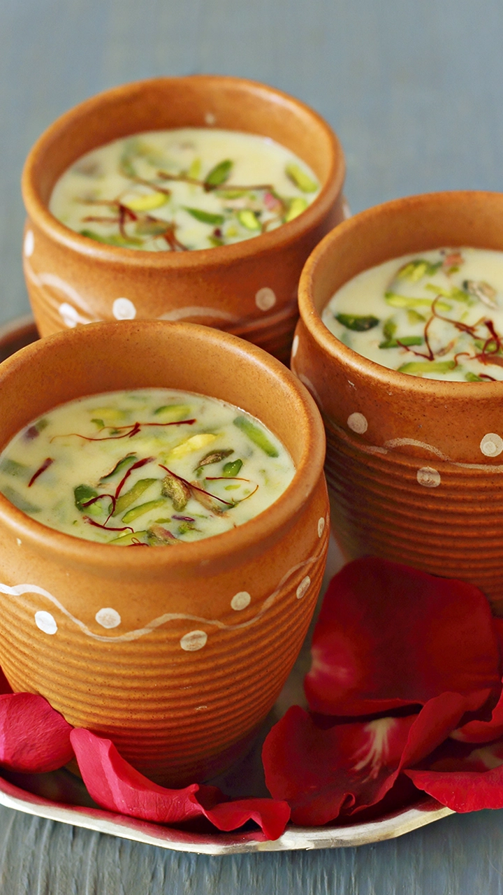 Happy Holi 2022! Five Mouth-Watering Recipes That Will Make Shout 'HOLI HAI' With Joy